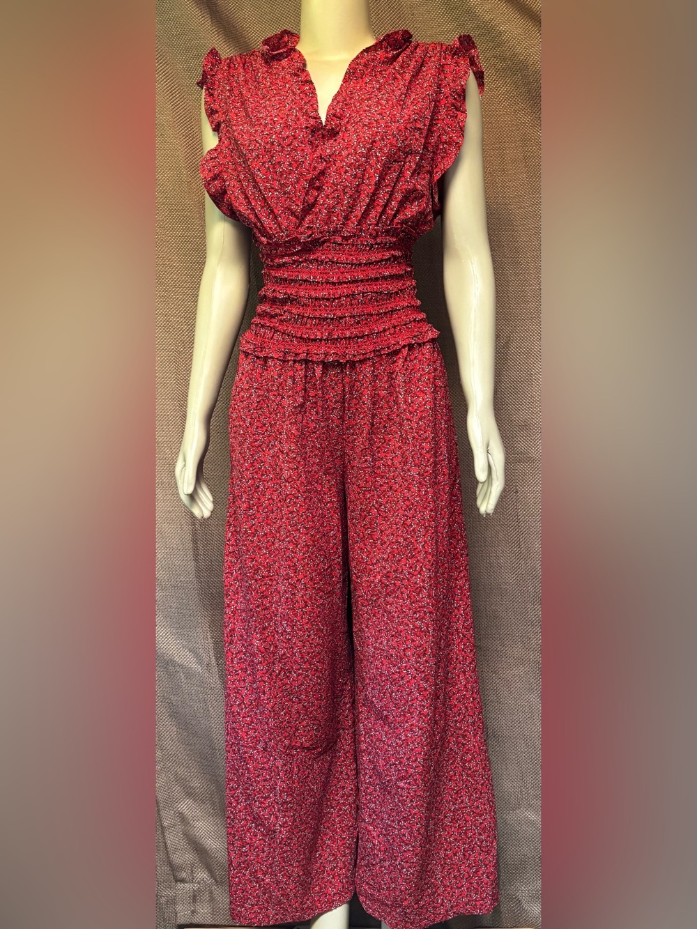 Max Studio Sz L Red Floral Smocked-Waist Wide Leg Jumpsuit